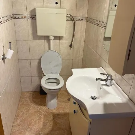 Apartmani Tomic Zavalatica Exterior photo