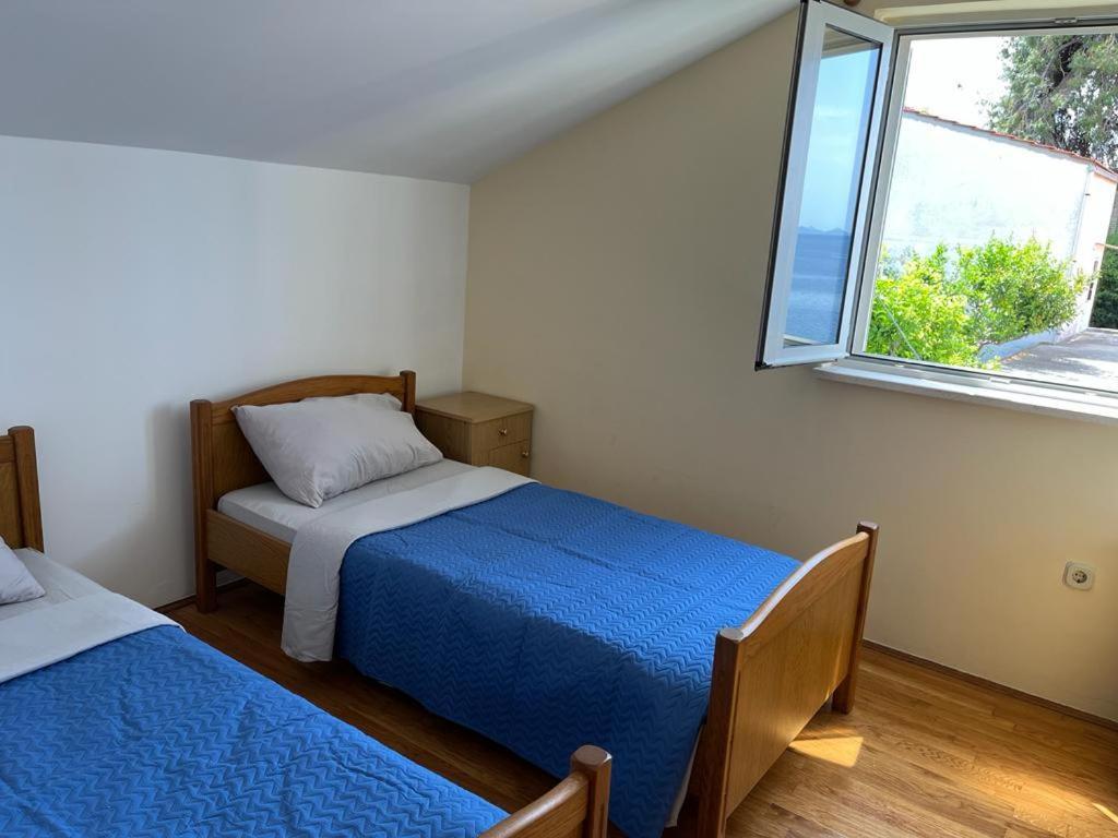 Tomic Apartment *